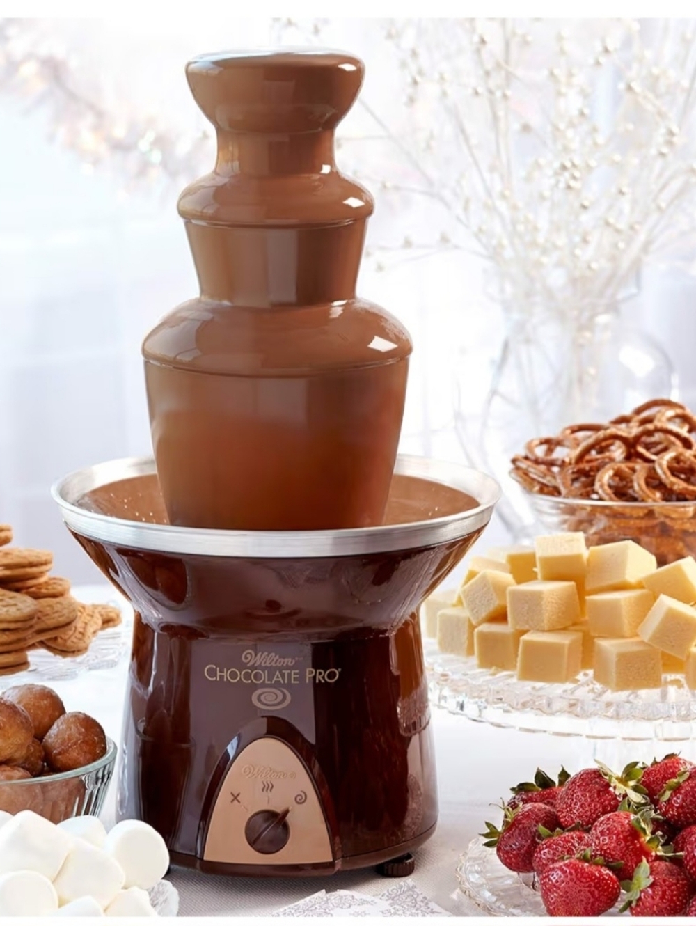 Wilton Chocolate Pro Chocolate Fountain and Fondue Fountain